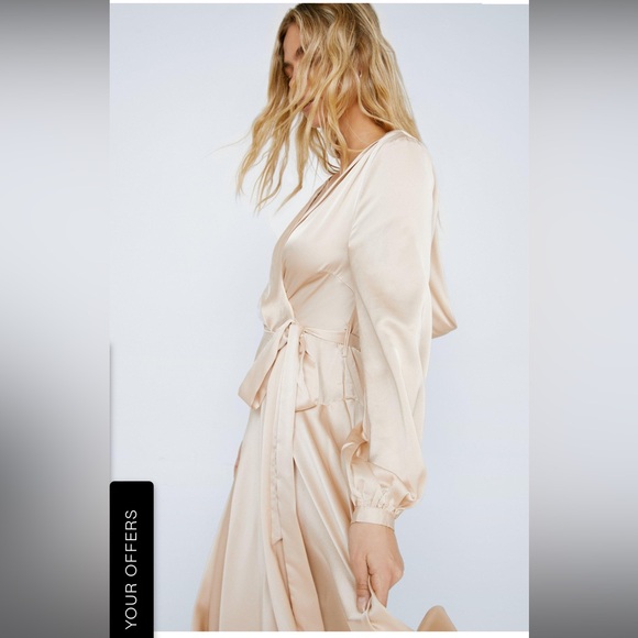 NWT NASTY GAL Cowl Back Satin Wrap Maxi Dress in coral - Picture 3 of 9